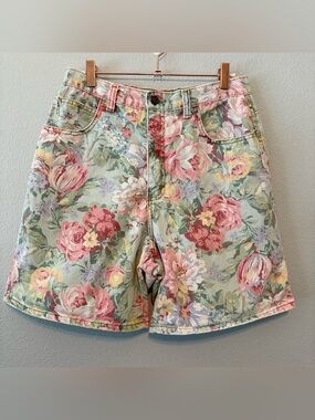 Zena Floral Vintage Denim Shorts